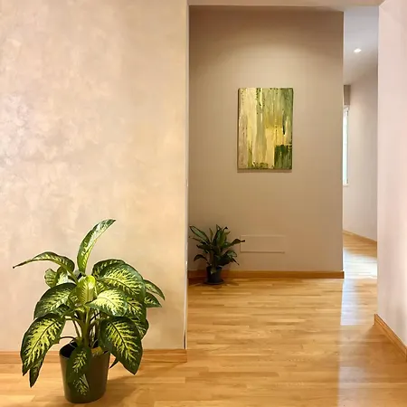 Palazzo D'avalos Bed & Breakfast *